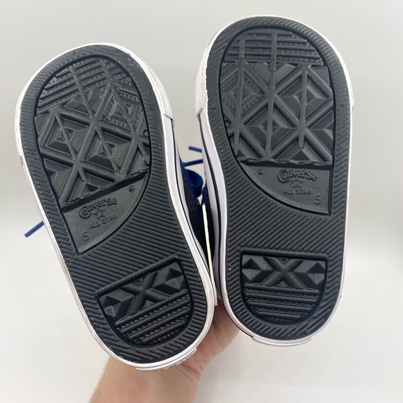 NWT baby converse - Picture 5 of 5
